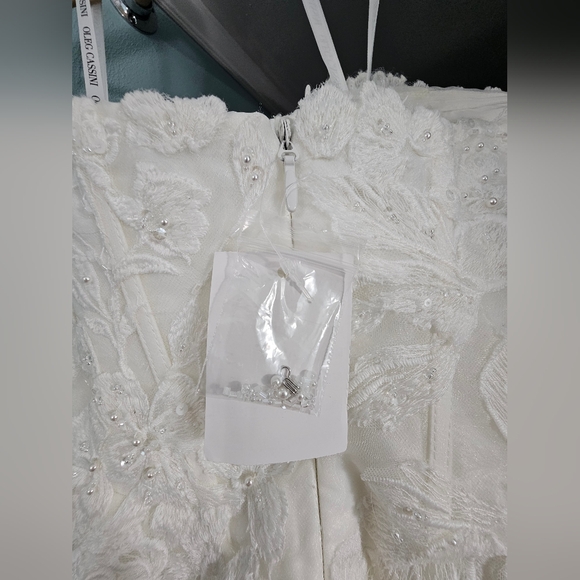 Oleg Cassini Wedding Dress